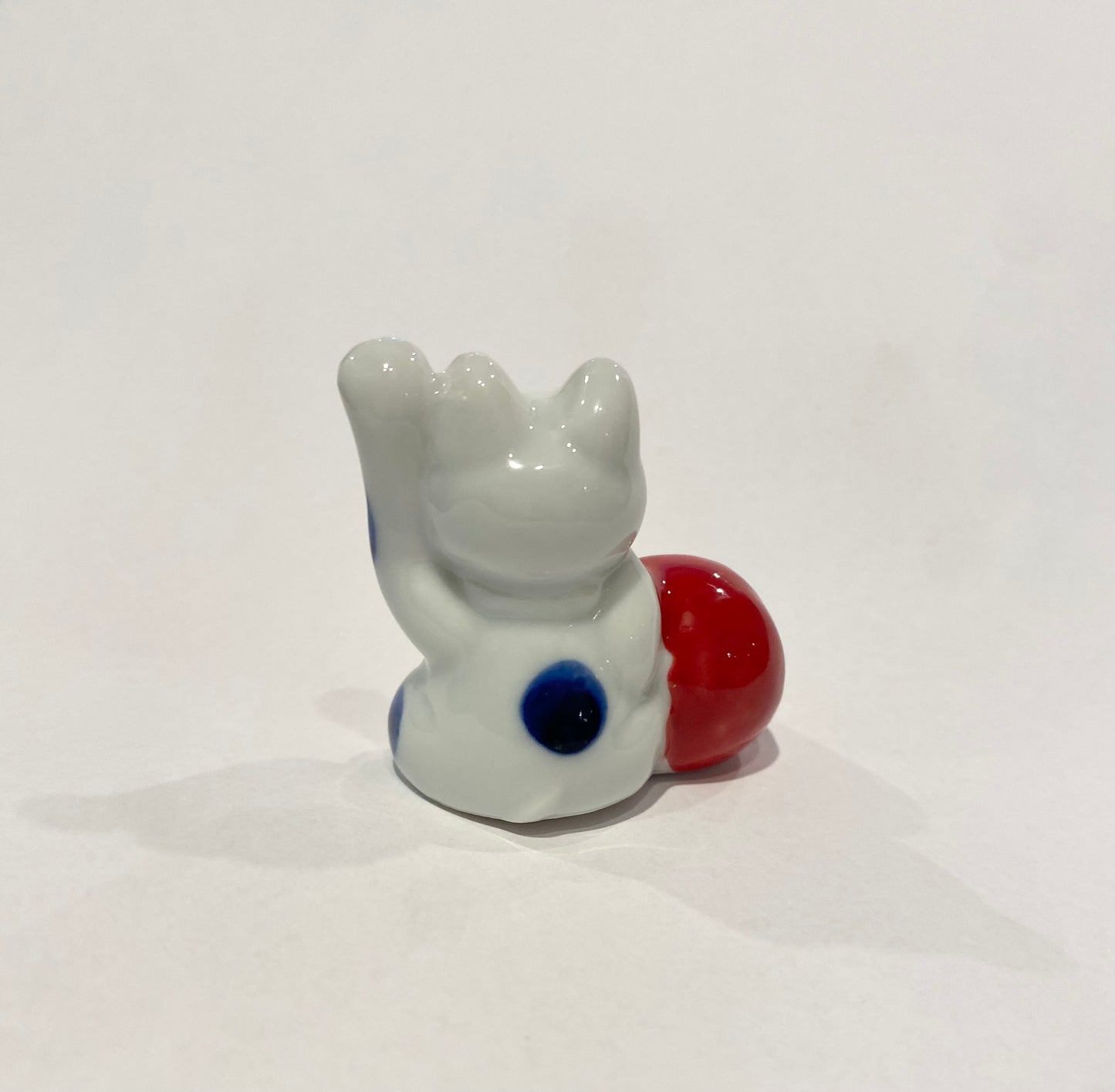 Reposa palillos MANEKINEKO