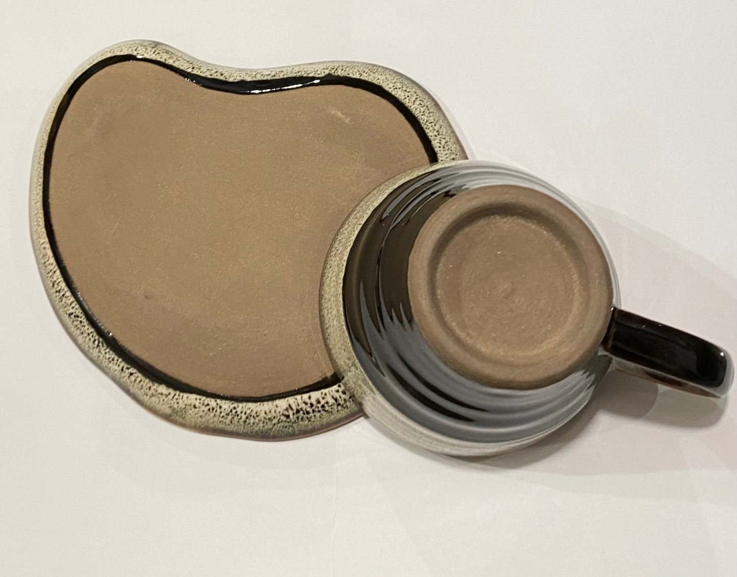 Taza con plato Tenmoku. Seto ware