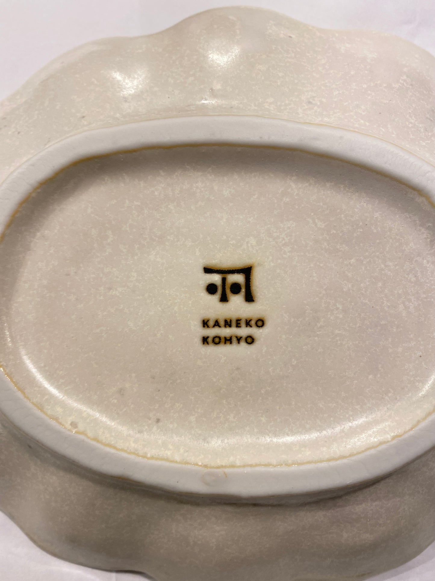 Plato Oval RINKA