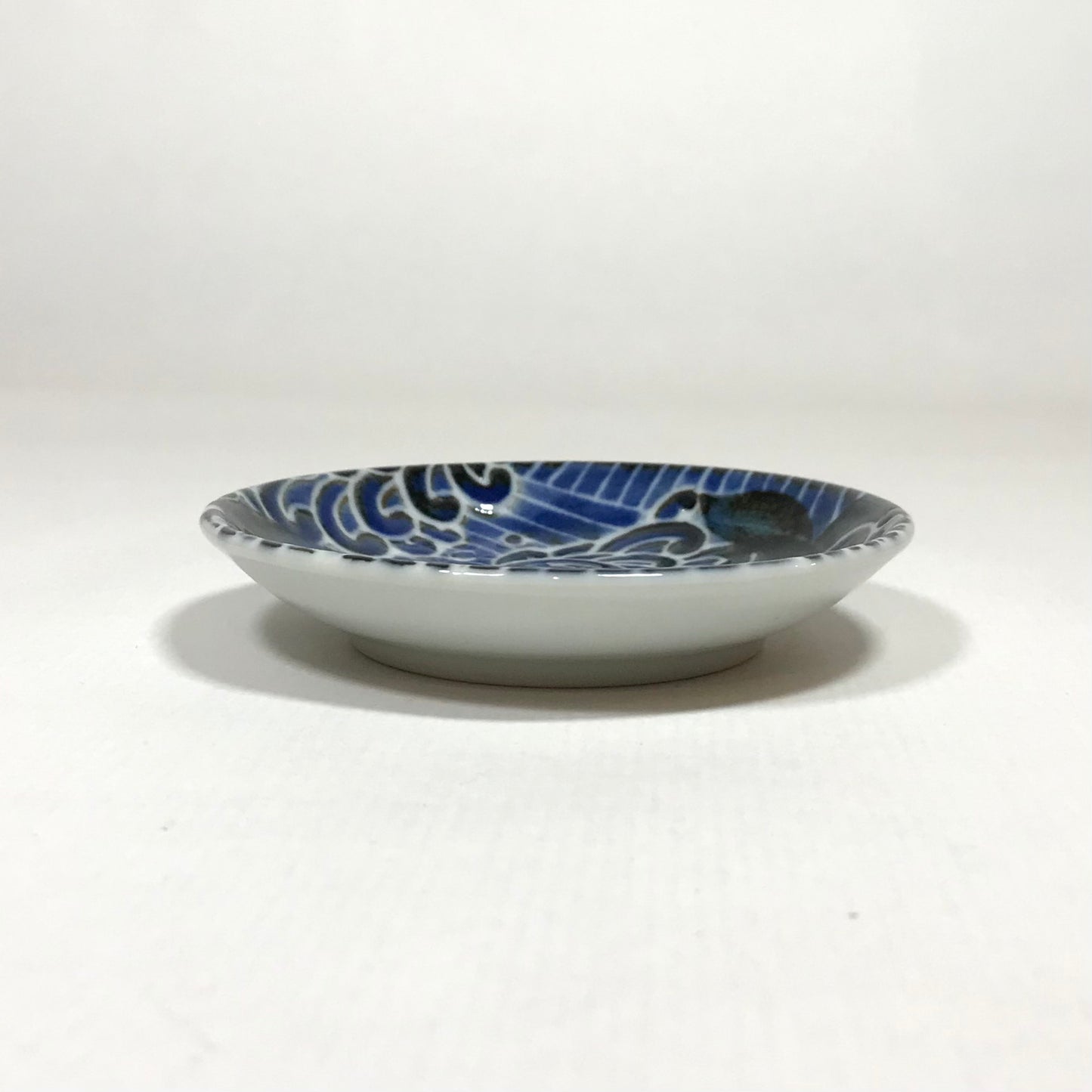Platito de Salsa 10cm SHIRANAMI-KUJIRA