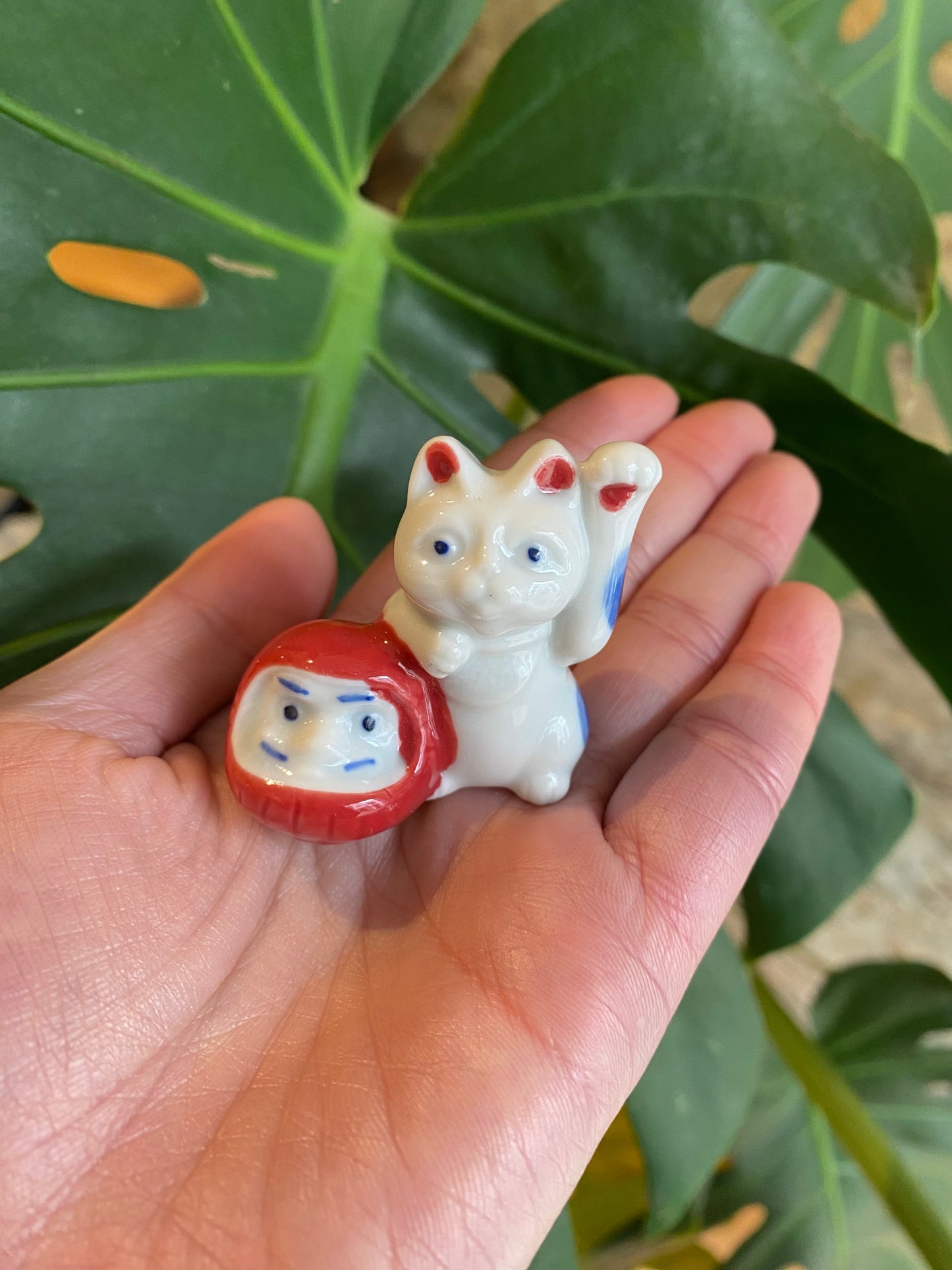 Reposa palillos MANEKINEKO