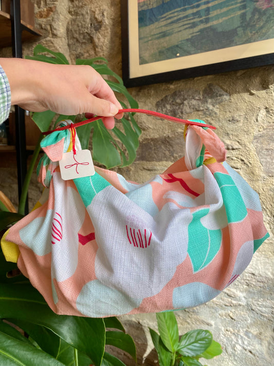 Furoshiki Light Hand. UOAK