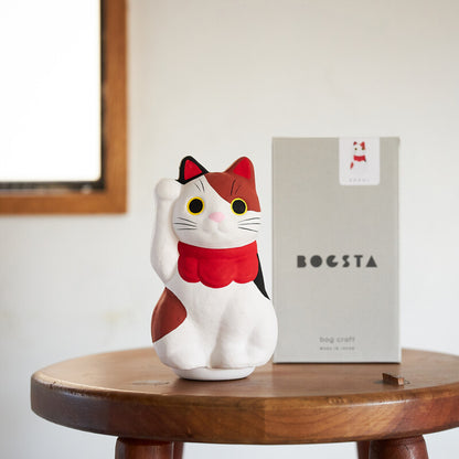 Maneki-neko. BOGSTA