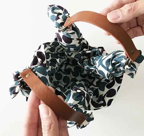 Furoshiki Hand Duo-Takada. UOAK