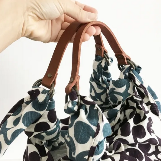 Furoshiki Hand Duo-Takada. UOAK